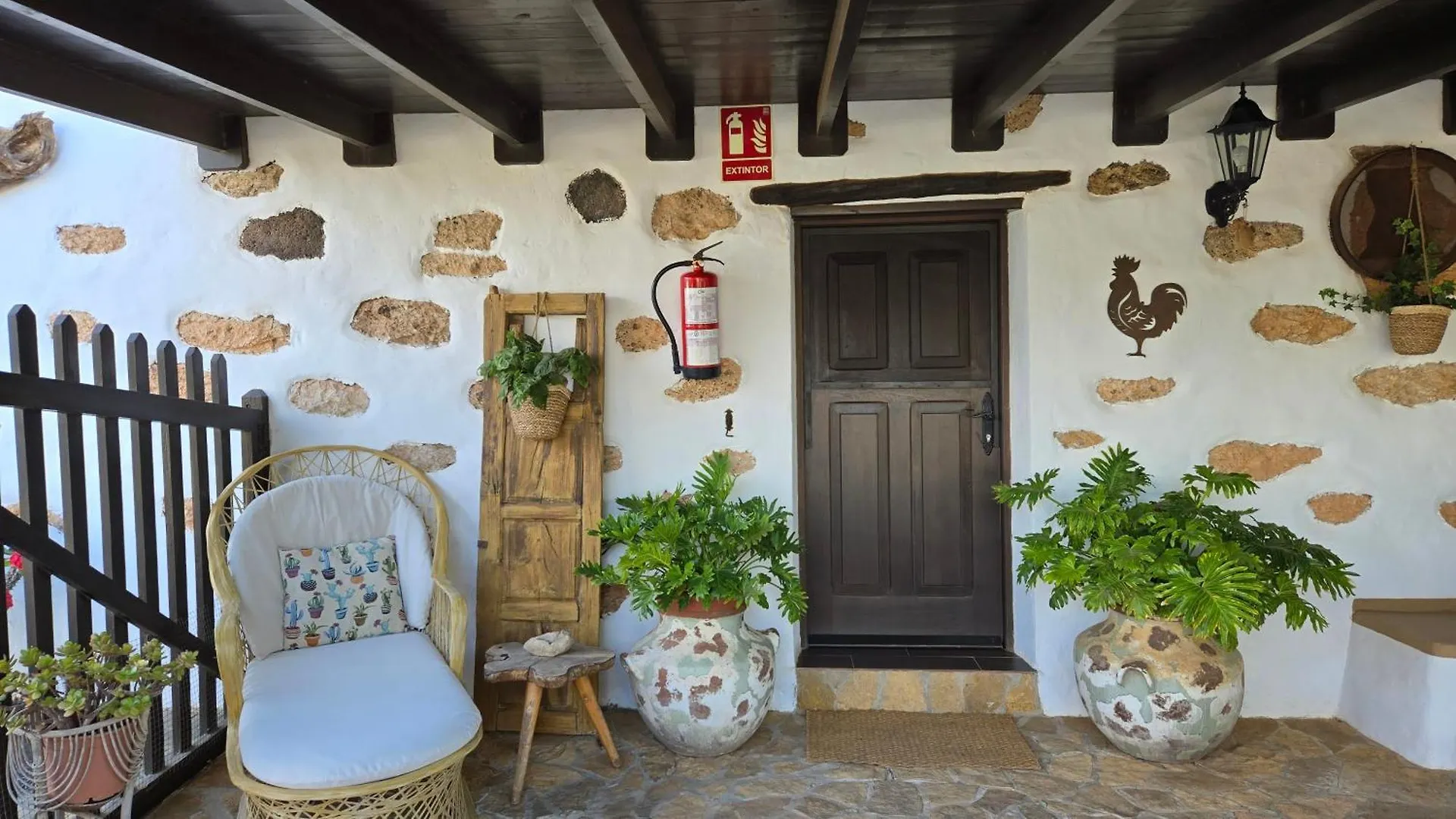 Hostal Casa Abuelo Rafael Llanos de la Concepción 0*,